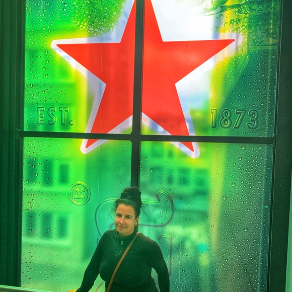 Meet your Posher, Jennifer - Picture 8 of 8